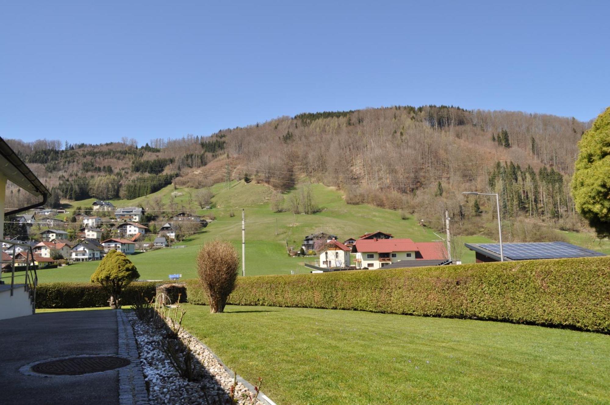Ferienwohnung Am Traunsee Altmuenster Bagian luar foto